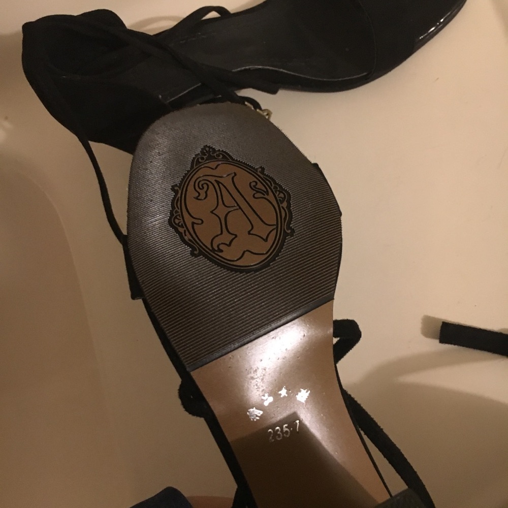 Shoes - Picture 3 of 3